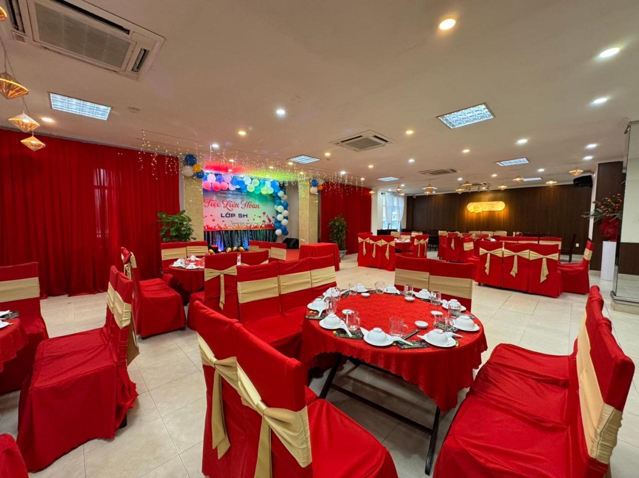 Khach San Hung Vuong Quang Ngai Otel Dış mekan fotoğraf