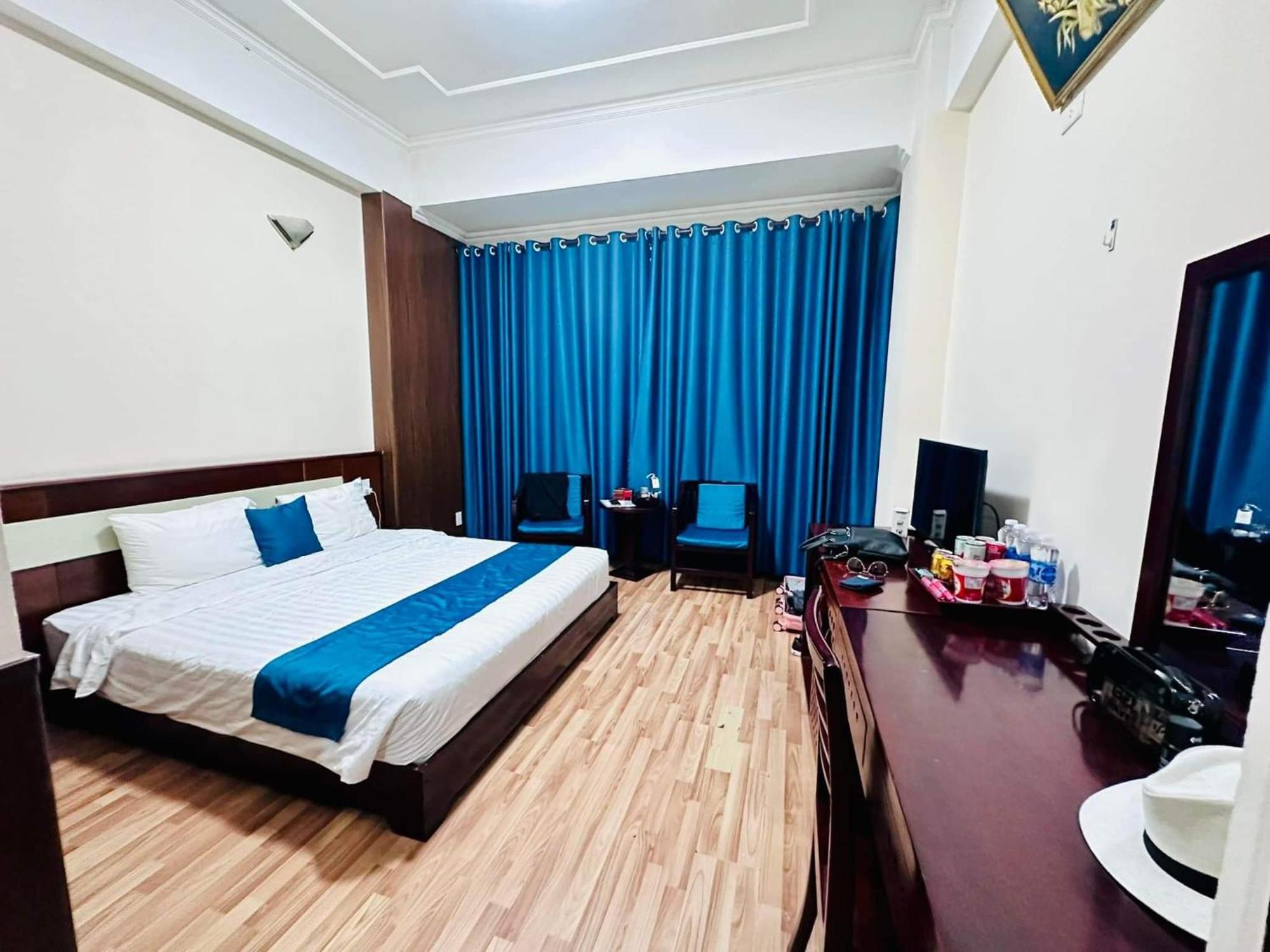 Khach San Hung Vuong Quang Ngai Otel Dış mekan fotoğraf