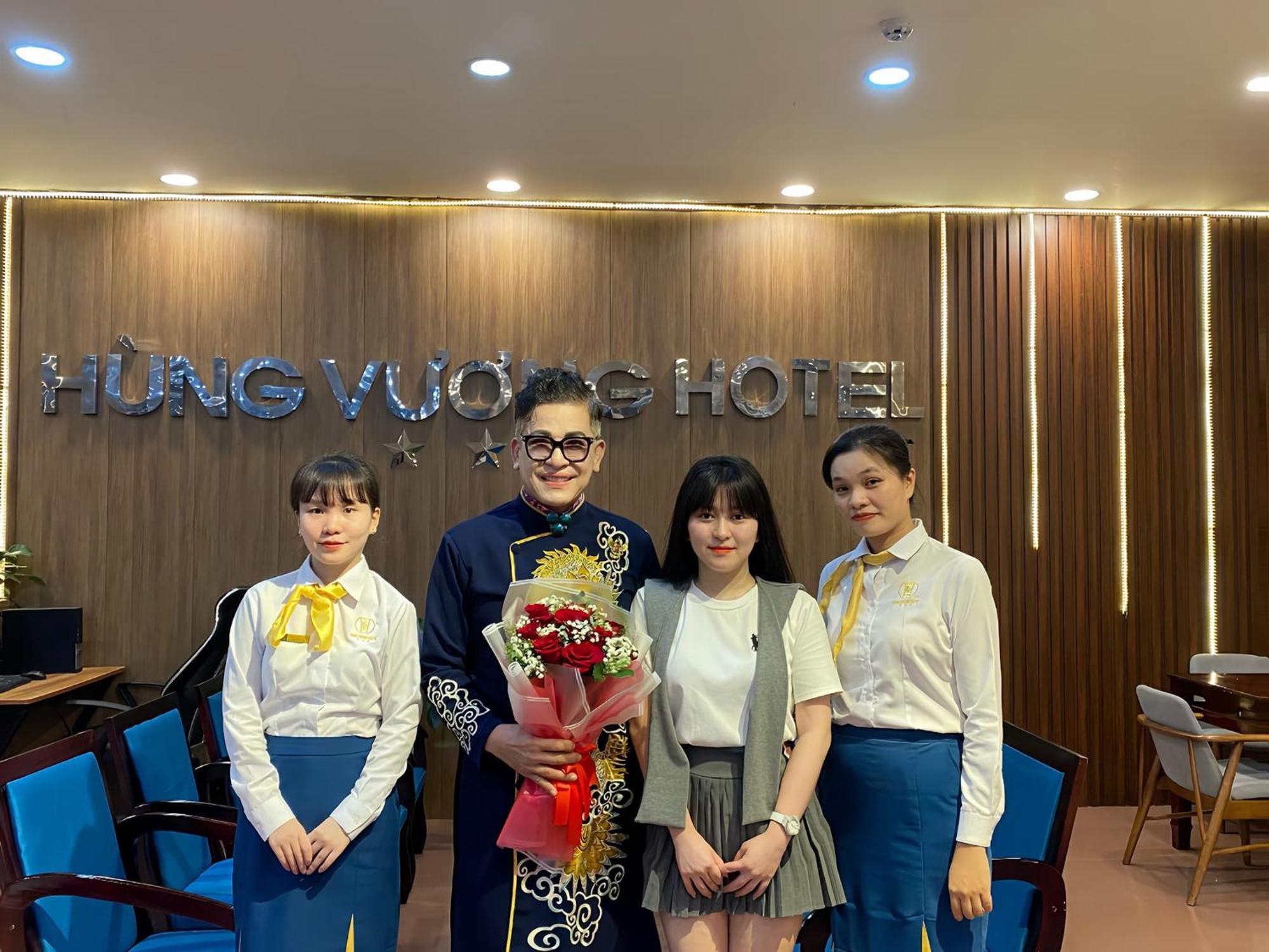 Khach San Hung Vuong Quang Ngai Otel Dış mekan fotoğraf