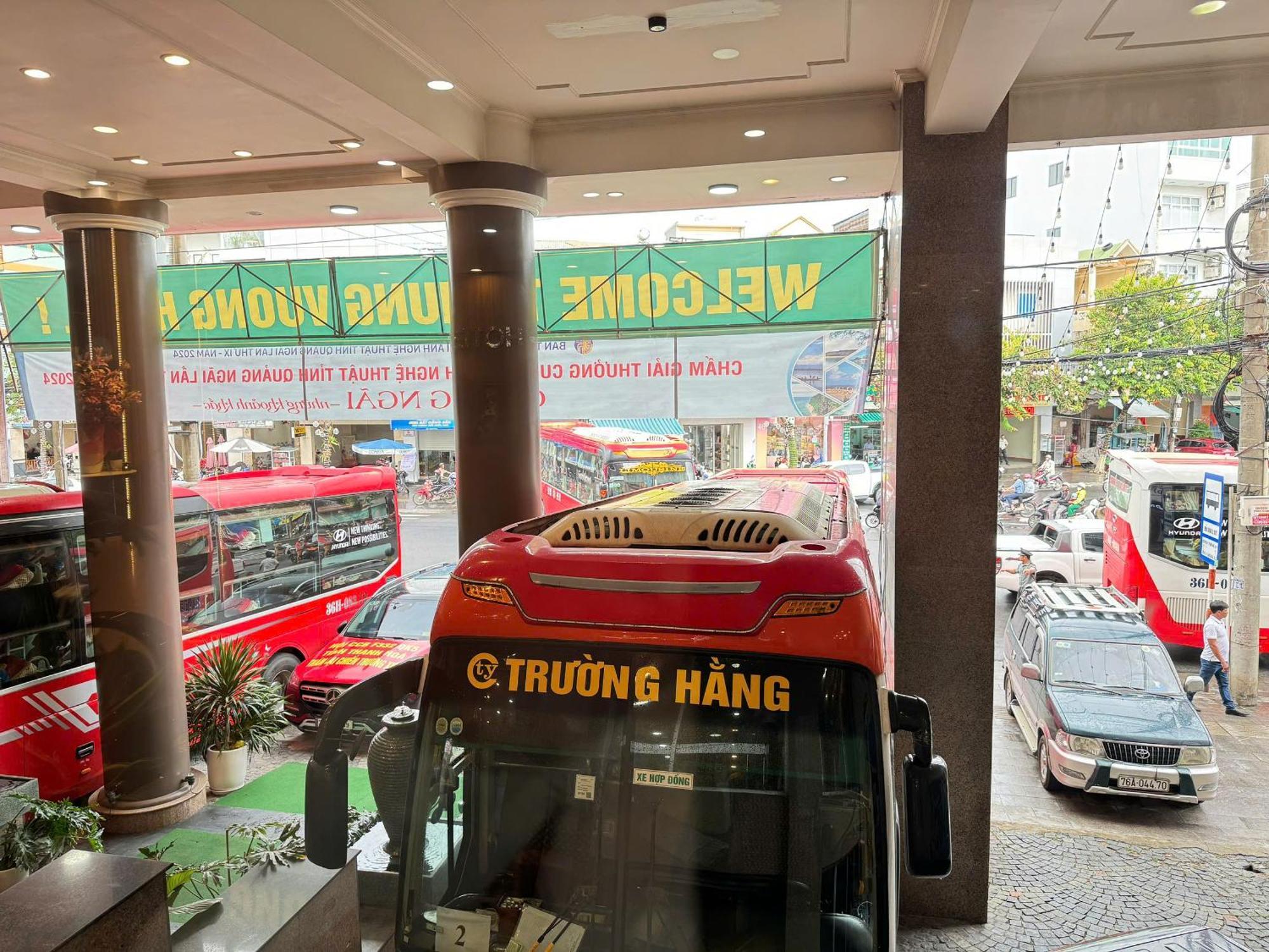 Khach San Hung Vuong Quang Ngai Otel Dış mekan fotoğraf
