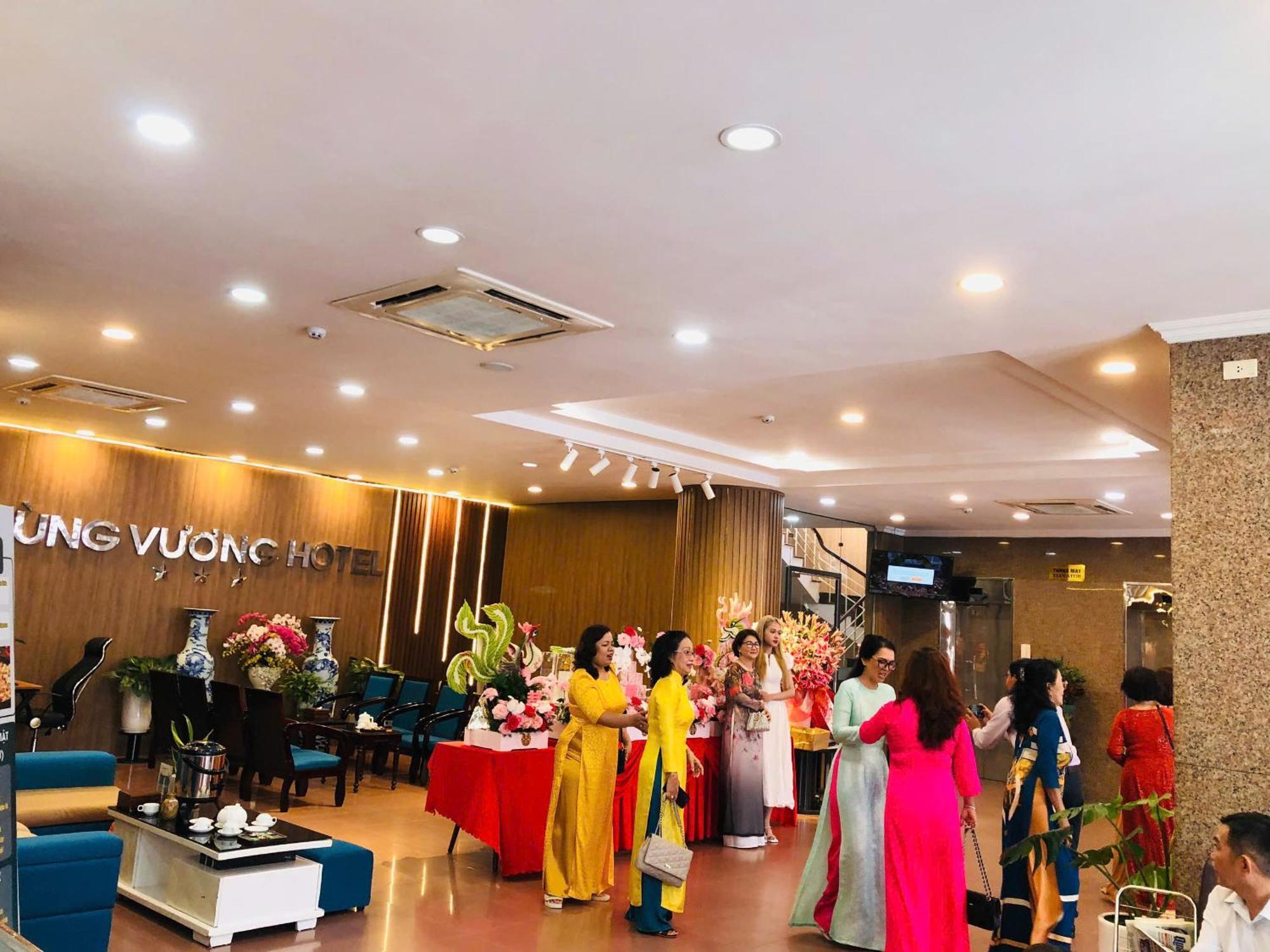 Khach San Hung Vuong Quang Ngai Otel Dış mekan fotoğraf