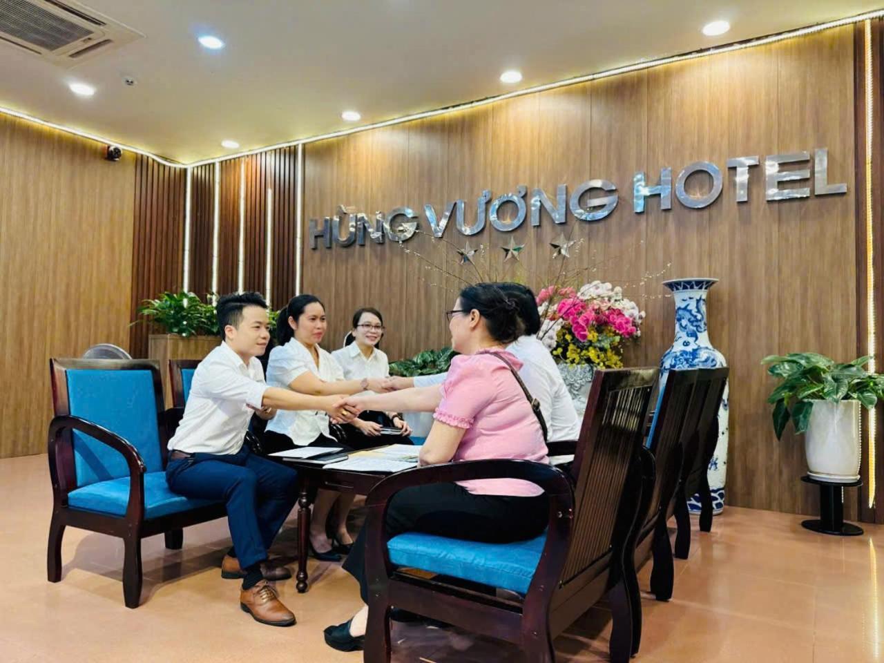 Khach San Hung Vuong Quang Ngai Otel Dış mekan fotoğraf