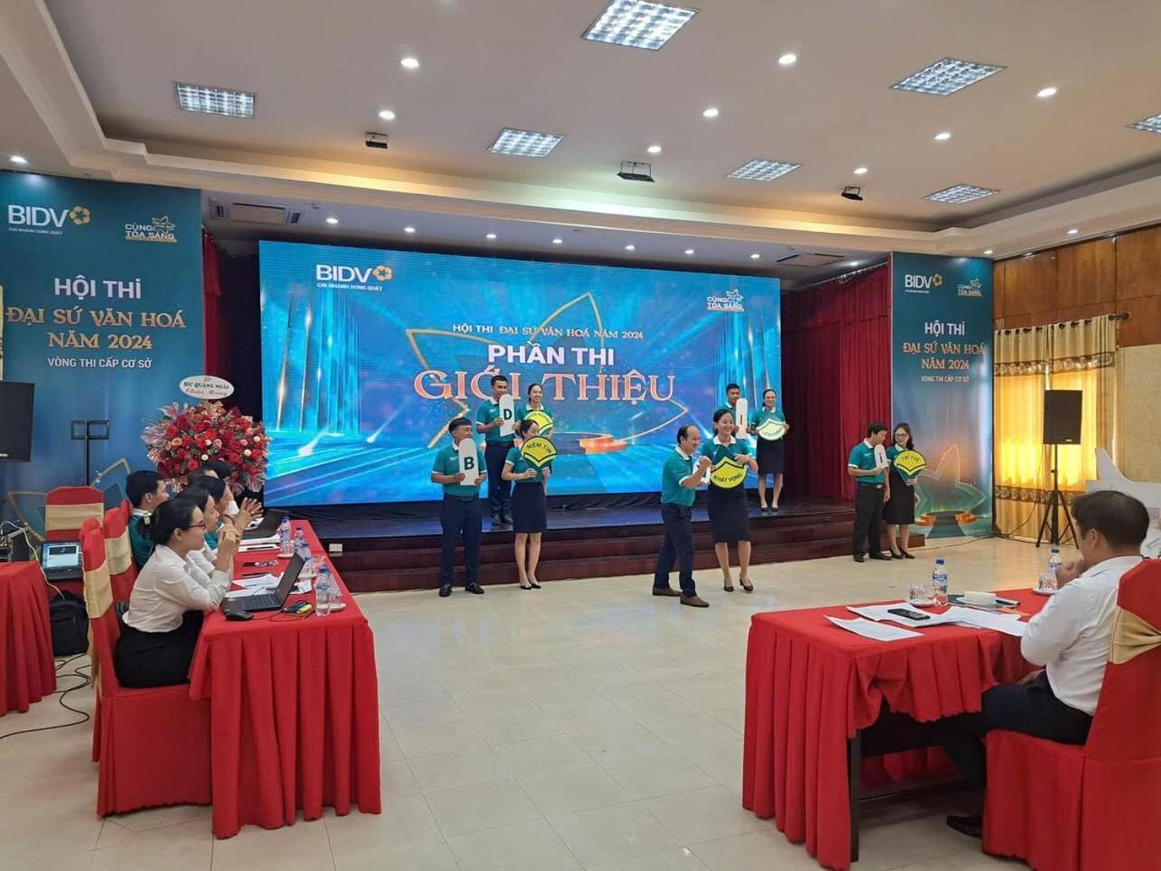 Khach San Hung Vuong Quang Ngai Otel Dış mekan fotoğraf