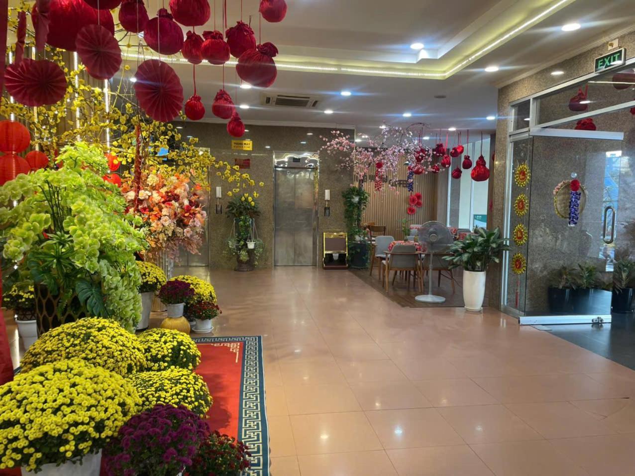 Khach San Hung Vuong Quang Ngai Otel Dış mekan fotoğraf