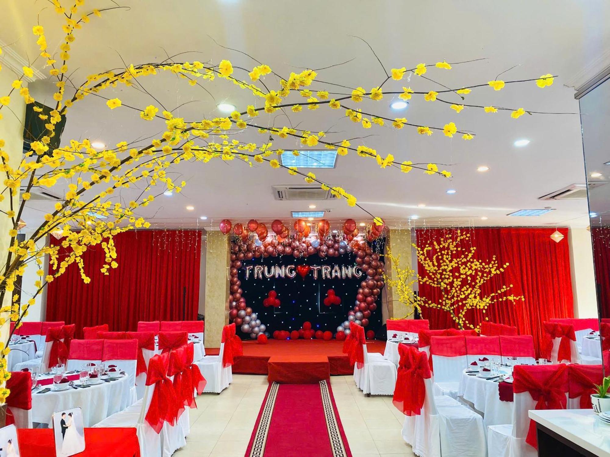Khach San Hung Vuong Quang Ngai Otel Dış mekan fotoğraf